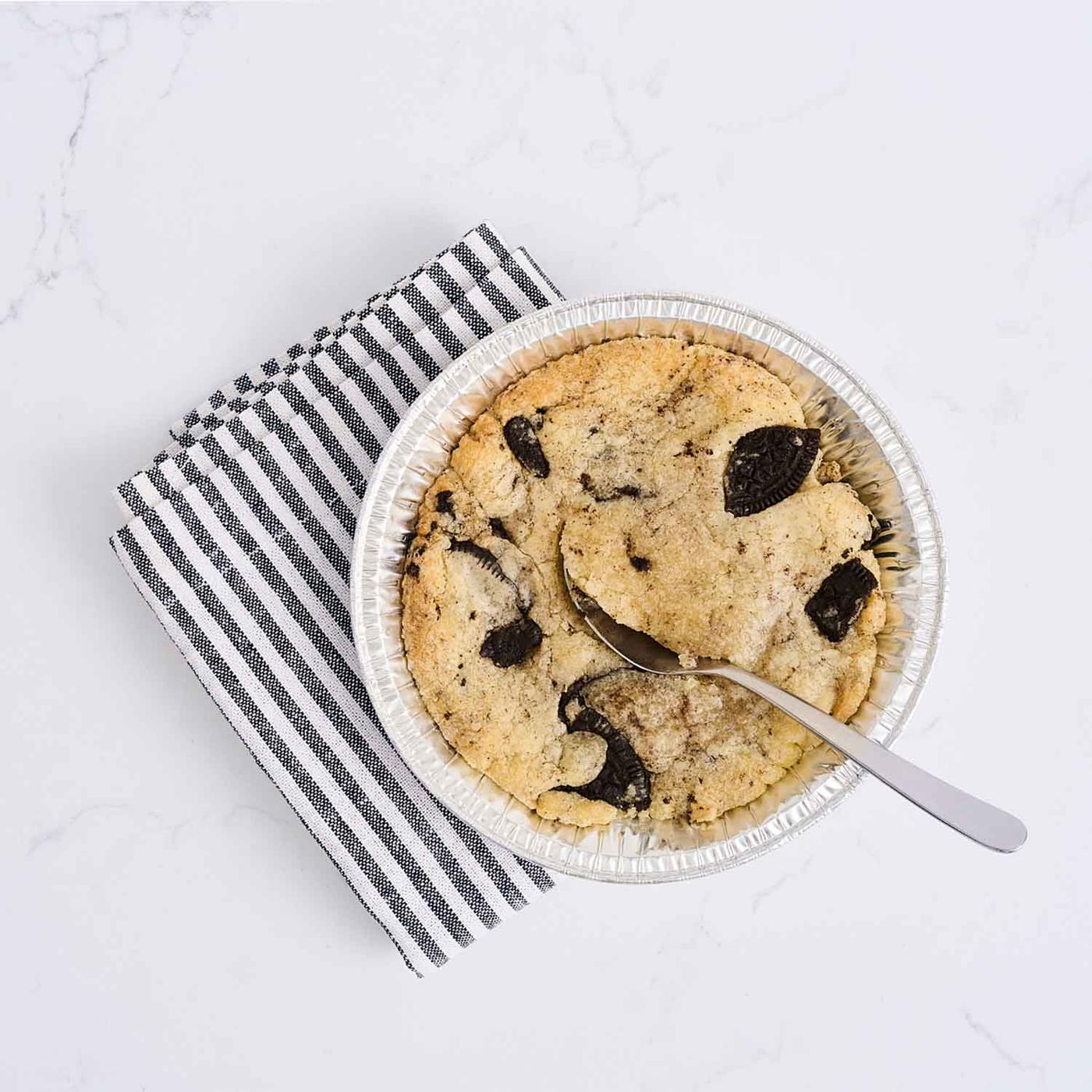 Get Red Velvet NYC Cookie Skillet, Cookies & Cream Delivered