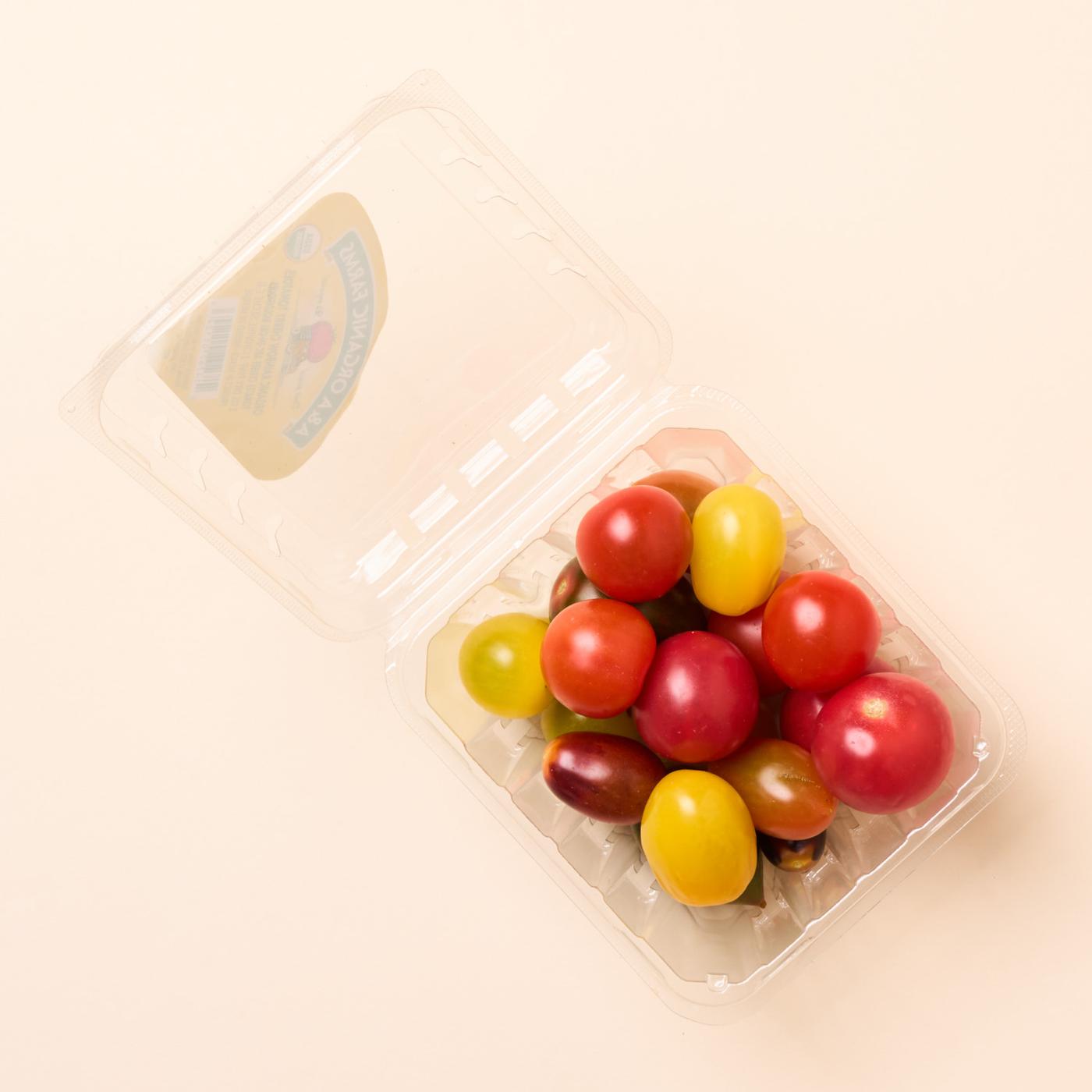 Get Organic Mixed Medley Tomatoes Delivered | Misfits Market